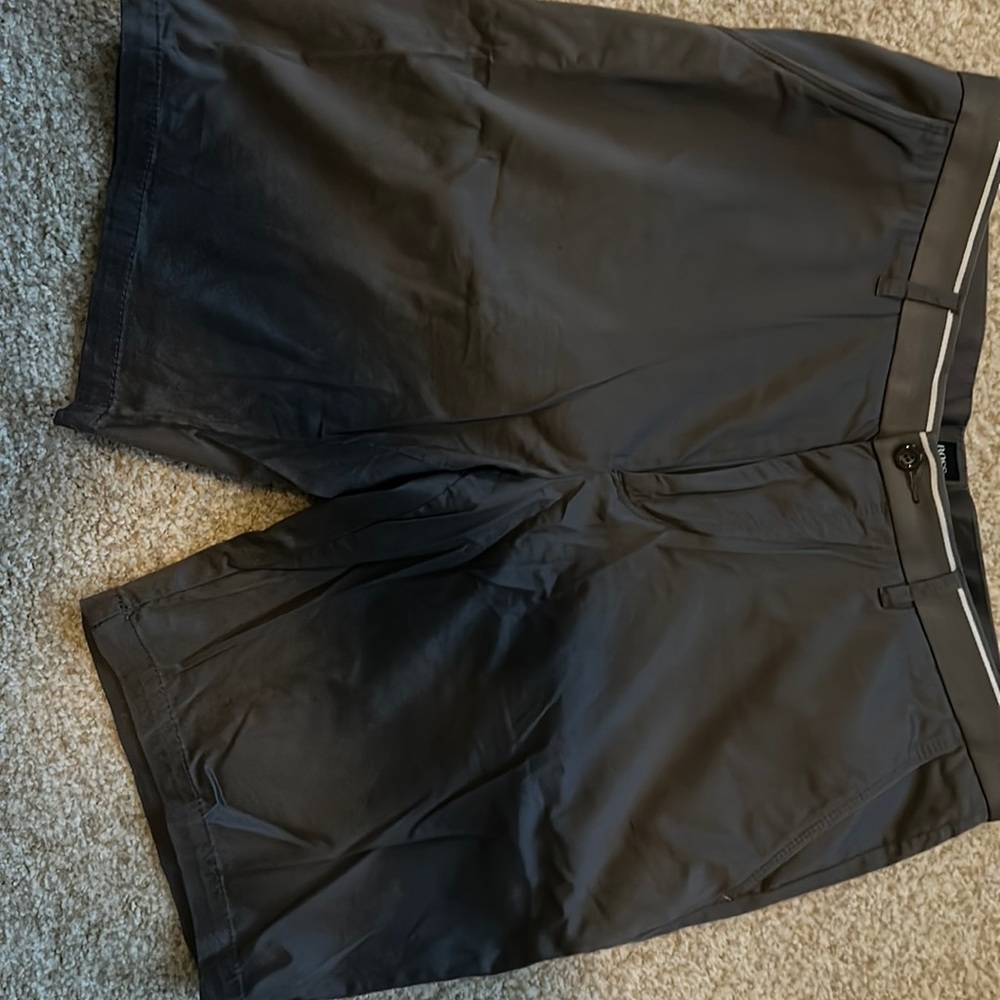 Hugo Boss Mens dress shorts in gray 36